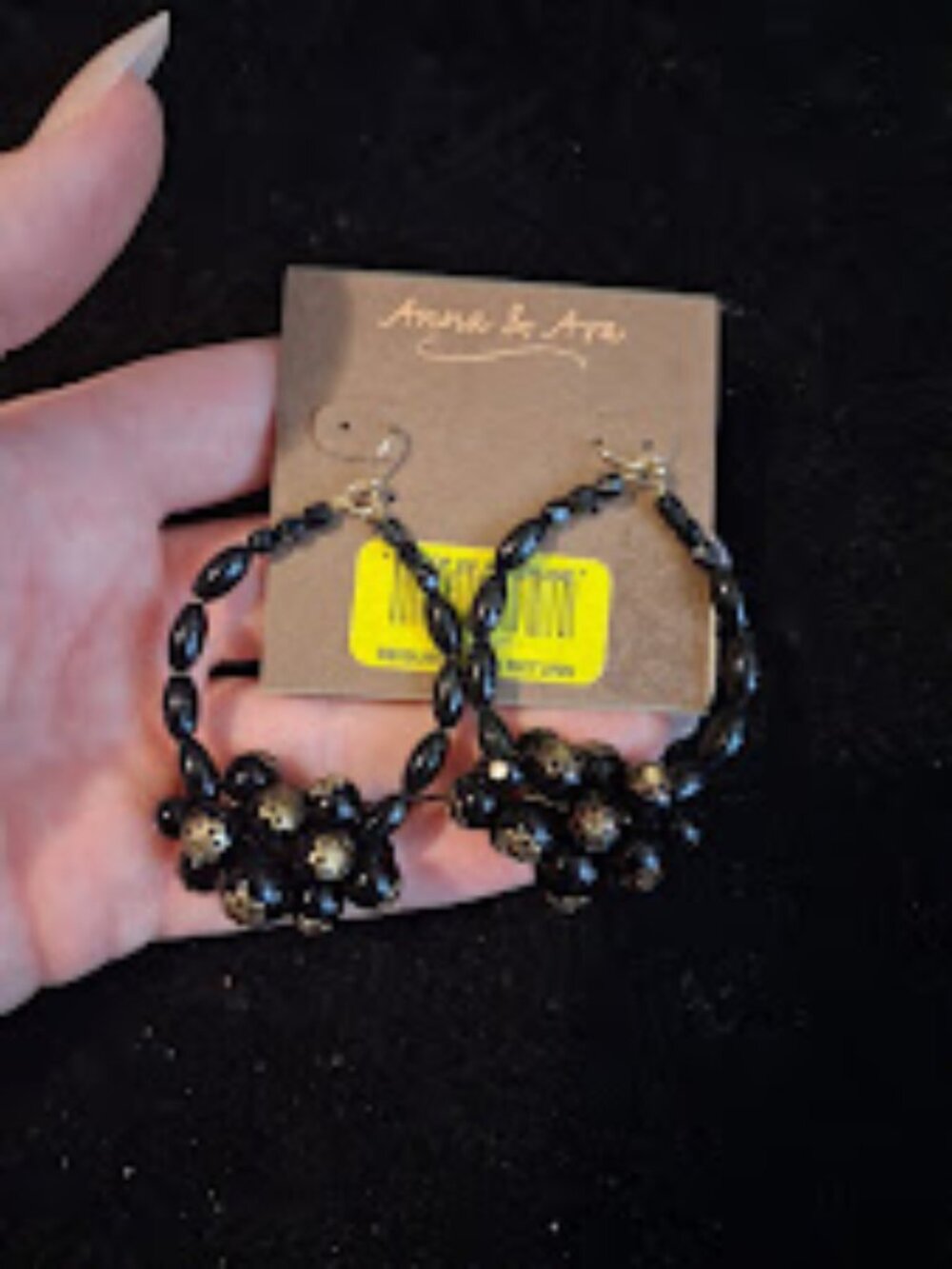 Anna & Ava dangle earrings